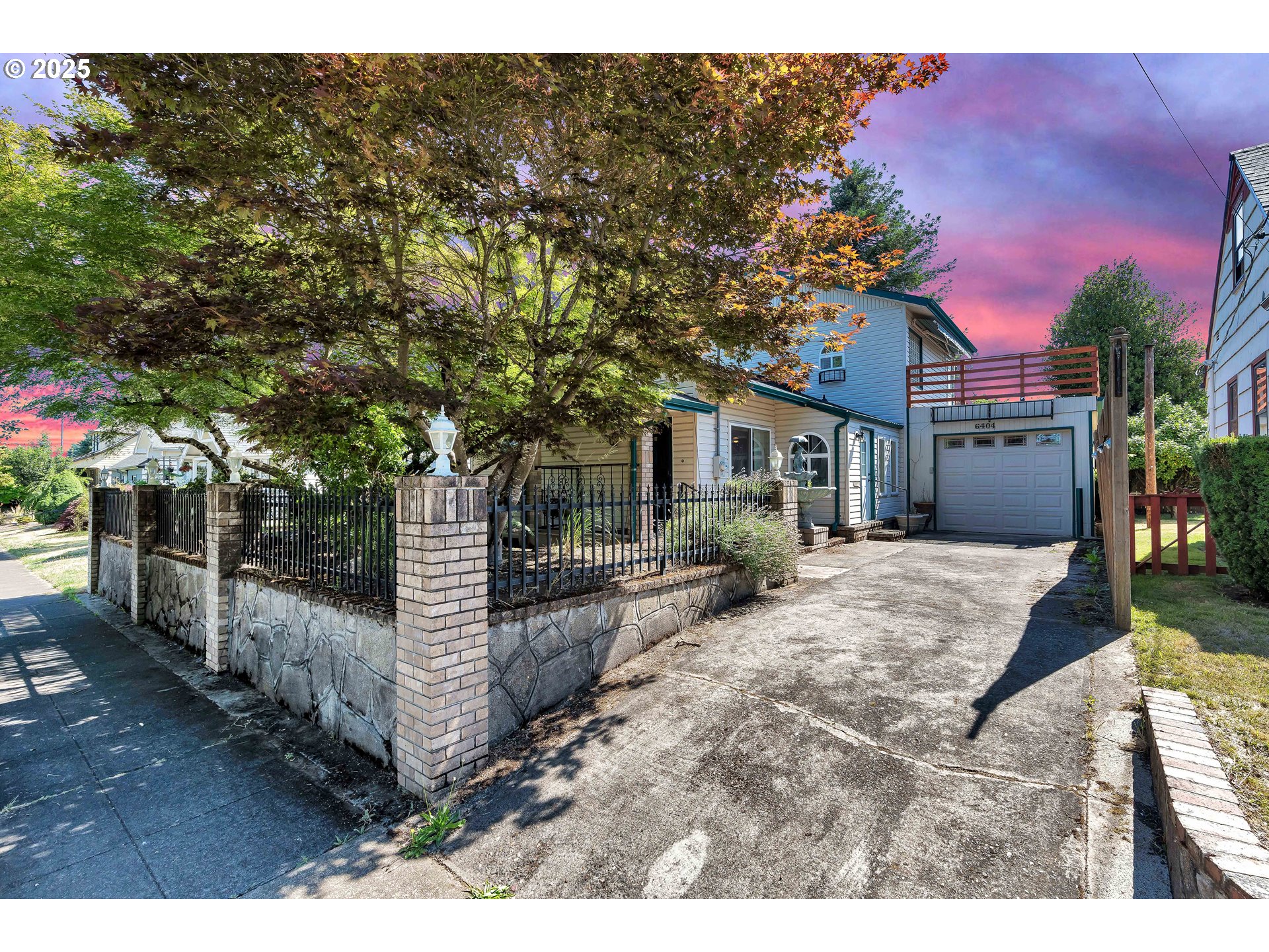 6404 N OMAHA AVE