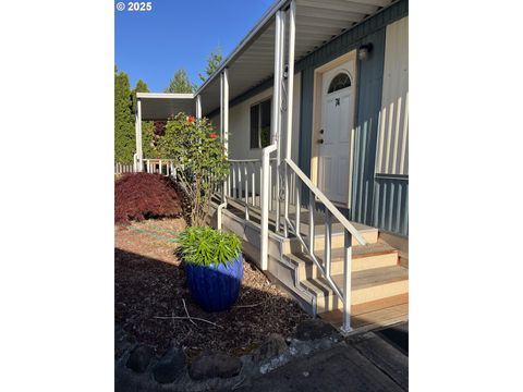 13640 SE HIGHWAY 212 74 Clackamas OR 97015