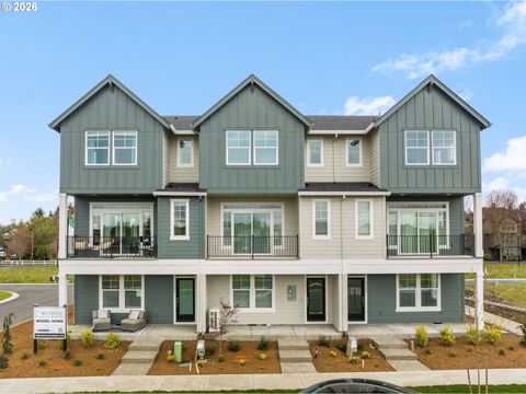 5123 SE THORNAPPLE ST Hillsboro OR 97123