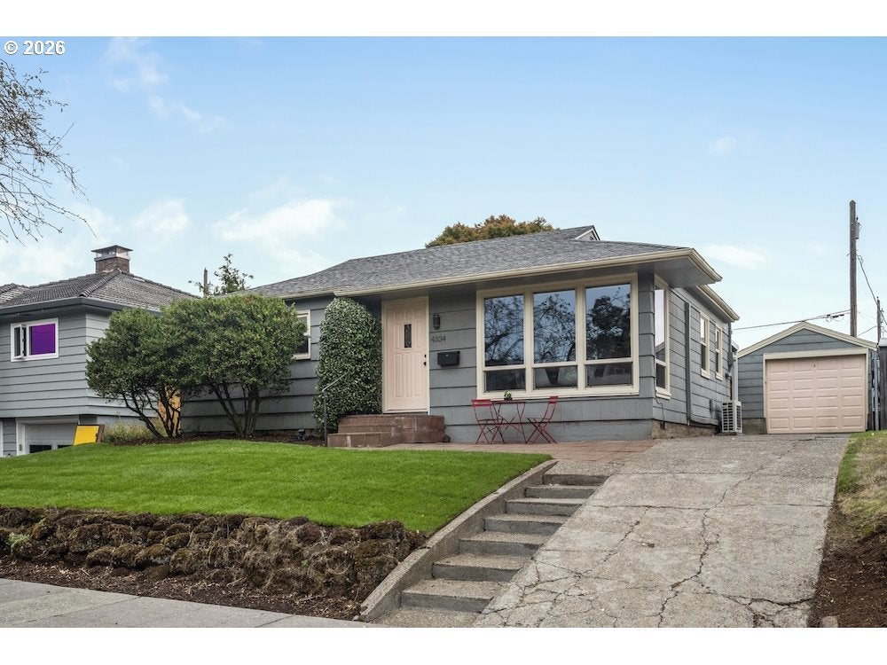 4334 SE 35TH PL