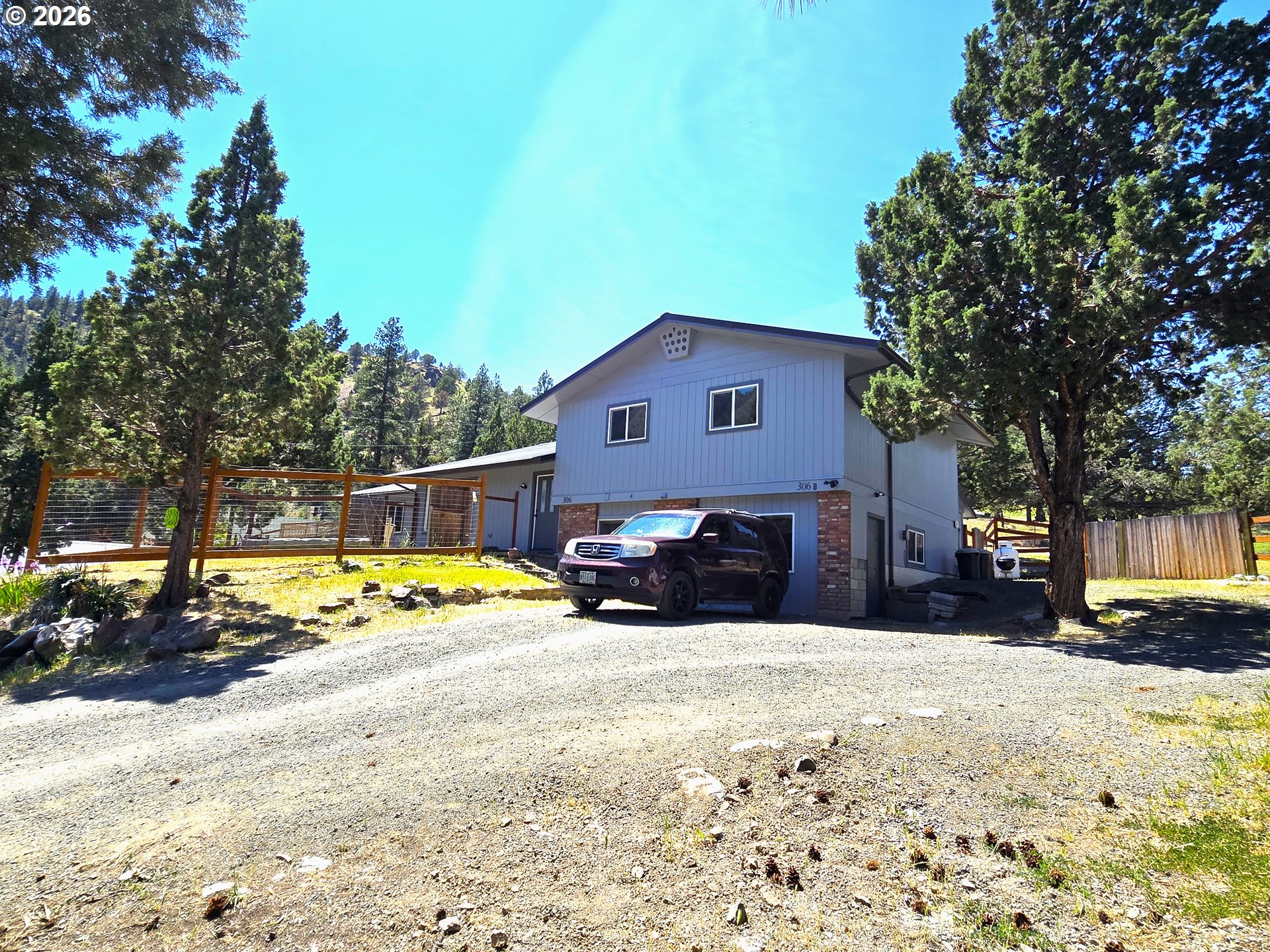 306 ADAM DR