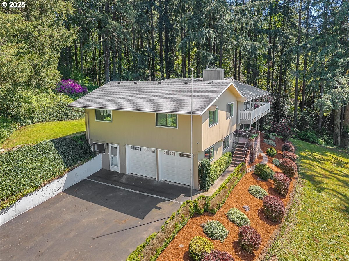 25125 SE TREEHILL LN
