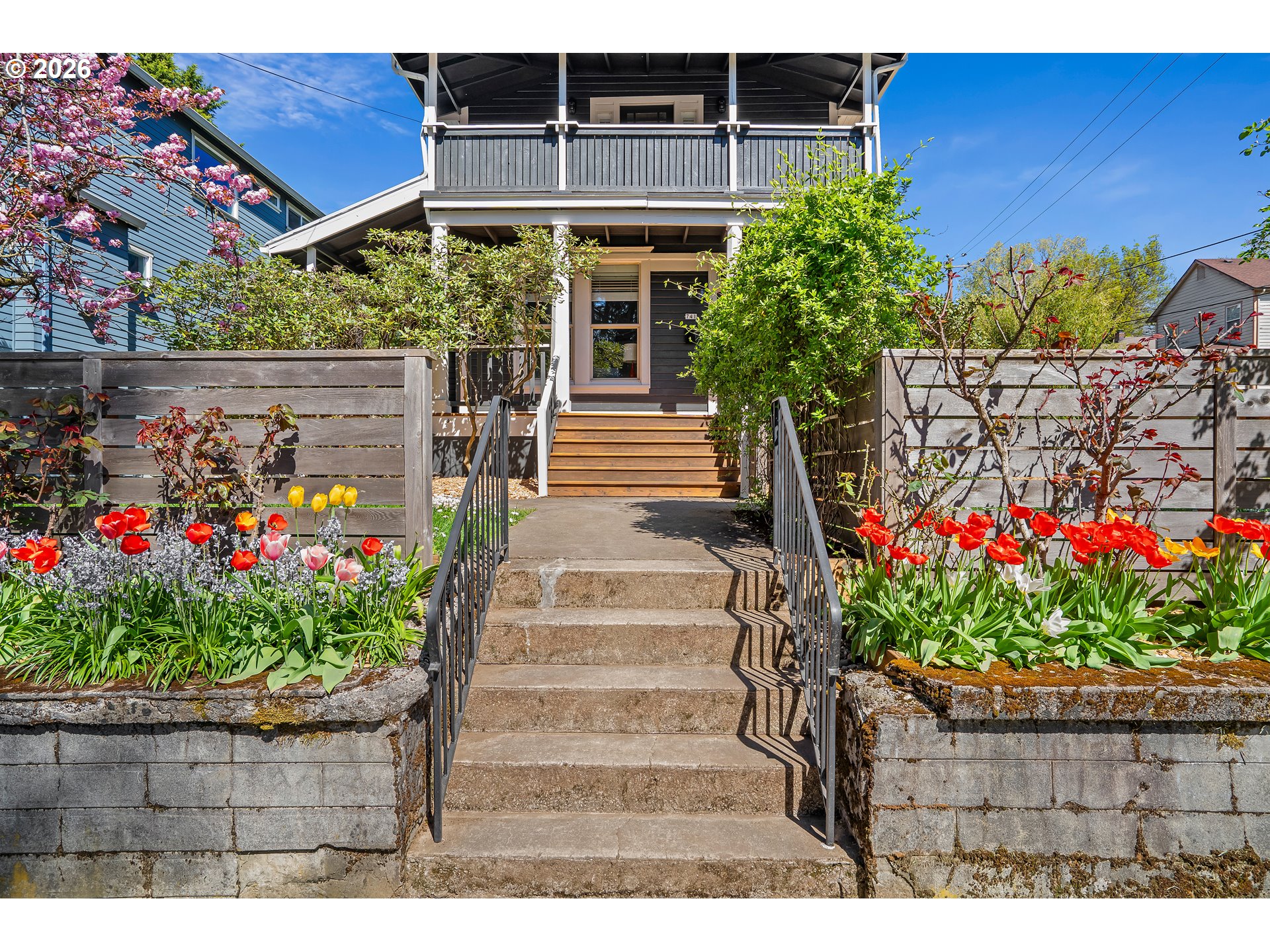 737/741 NE SKIDMORE ST