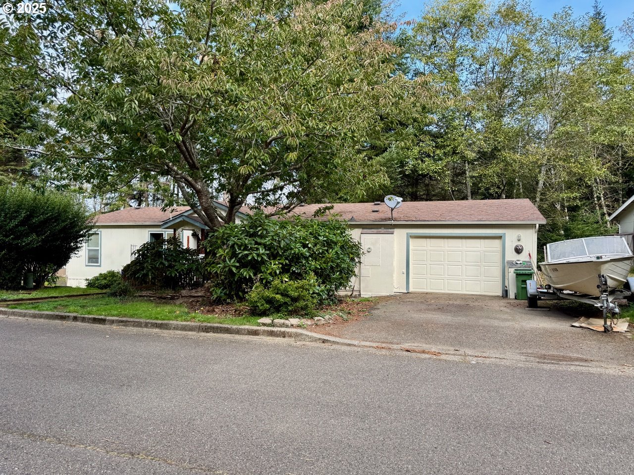 1305 KRISTI LOOP