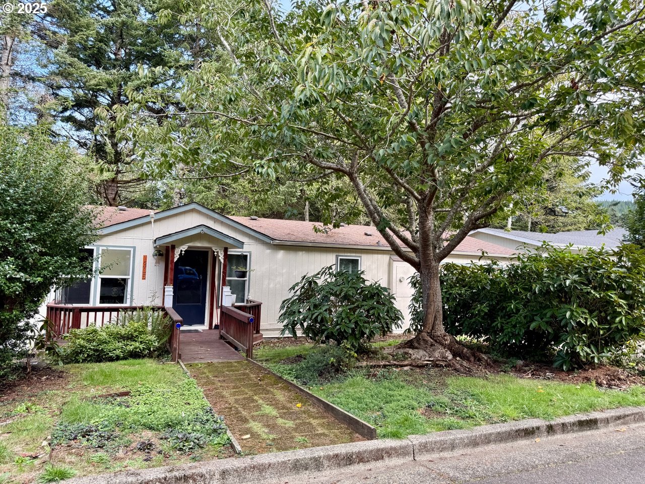 1305 KRISTI LOOP