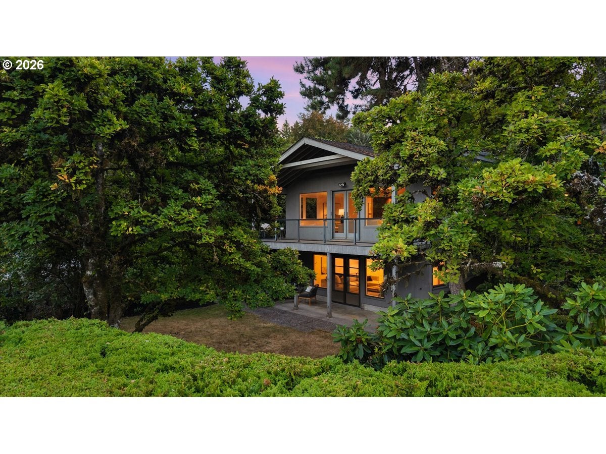 2665 SW SHERWOOD DR