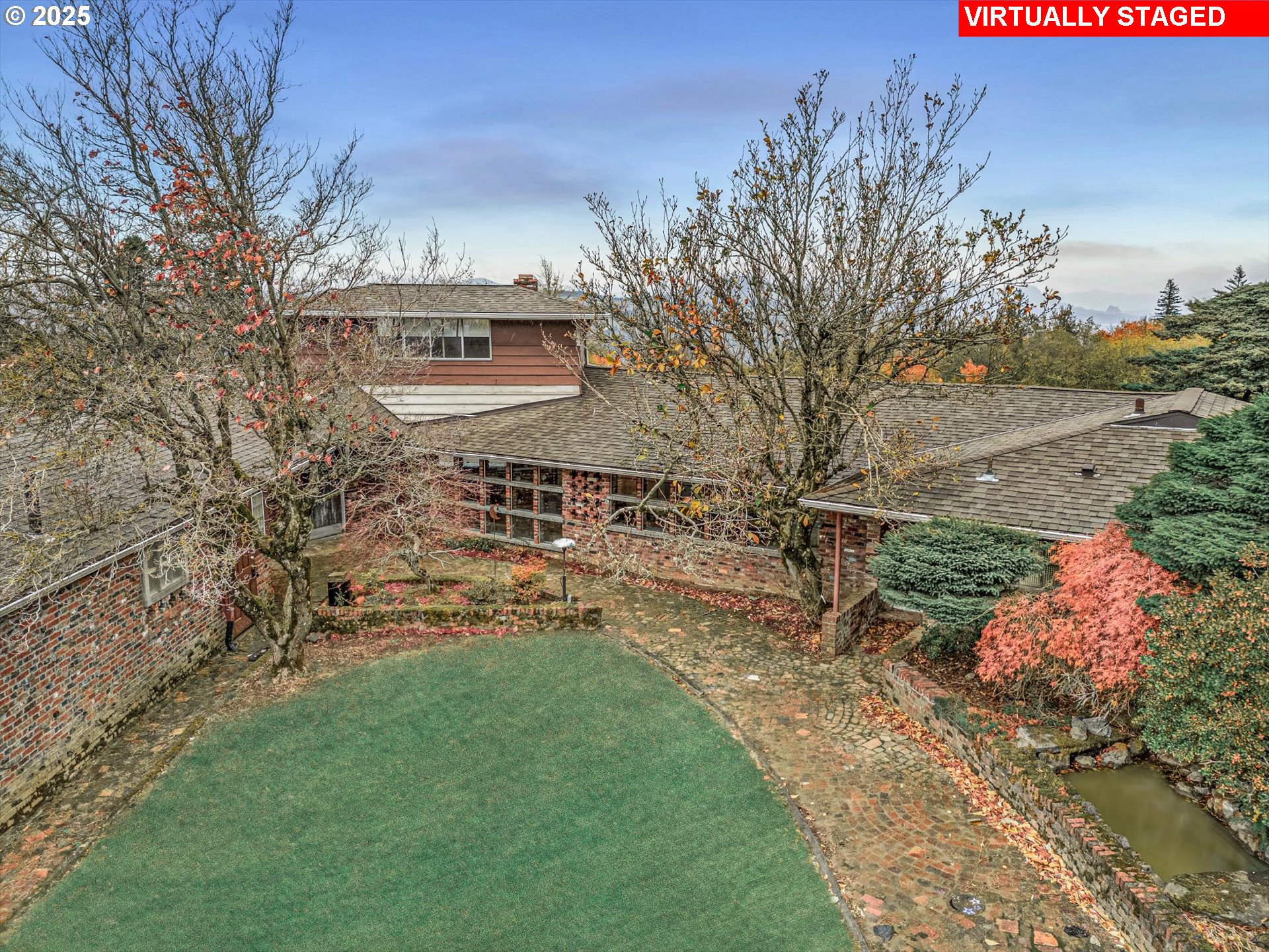 38718 E HIST COLUMBIA RIVER HWY