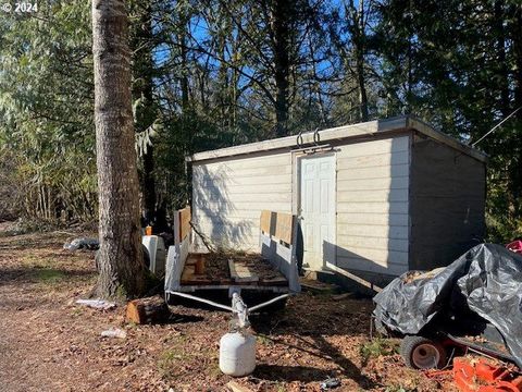 A home in Scappoose