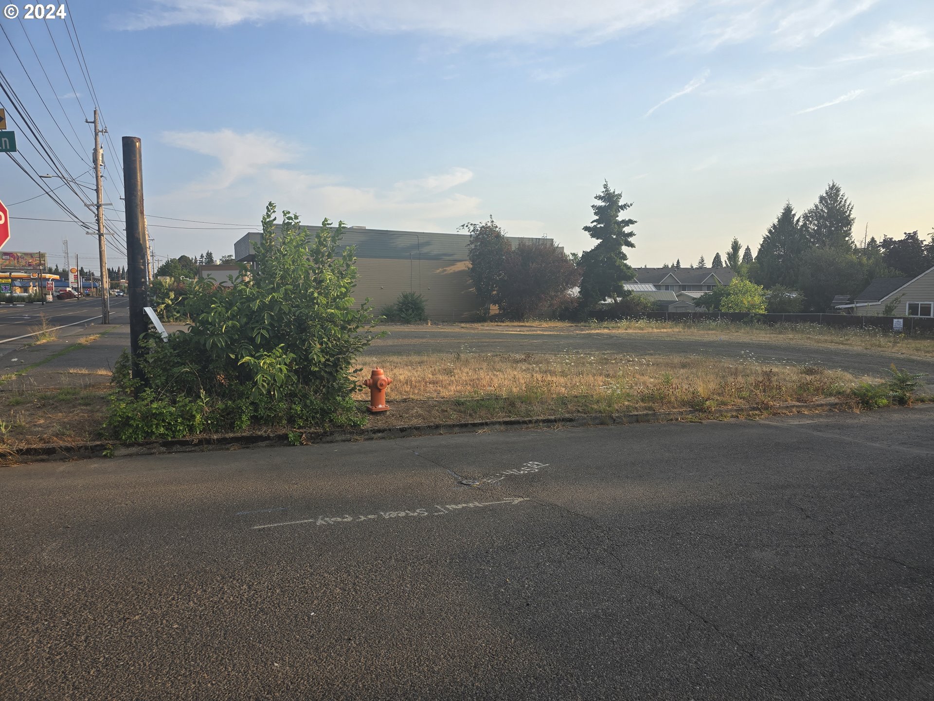 1101 MOLALLA AVE
