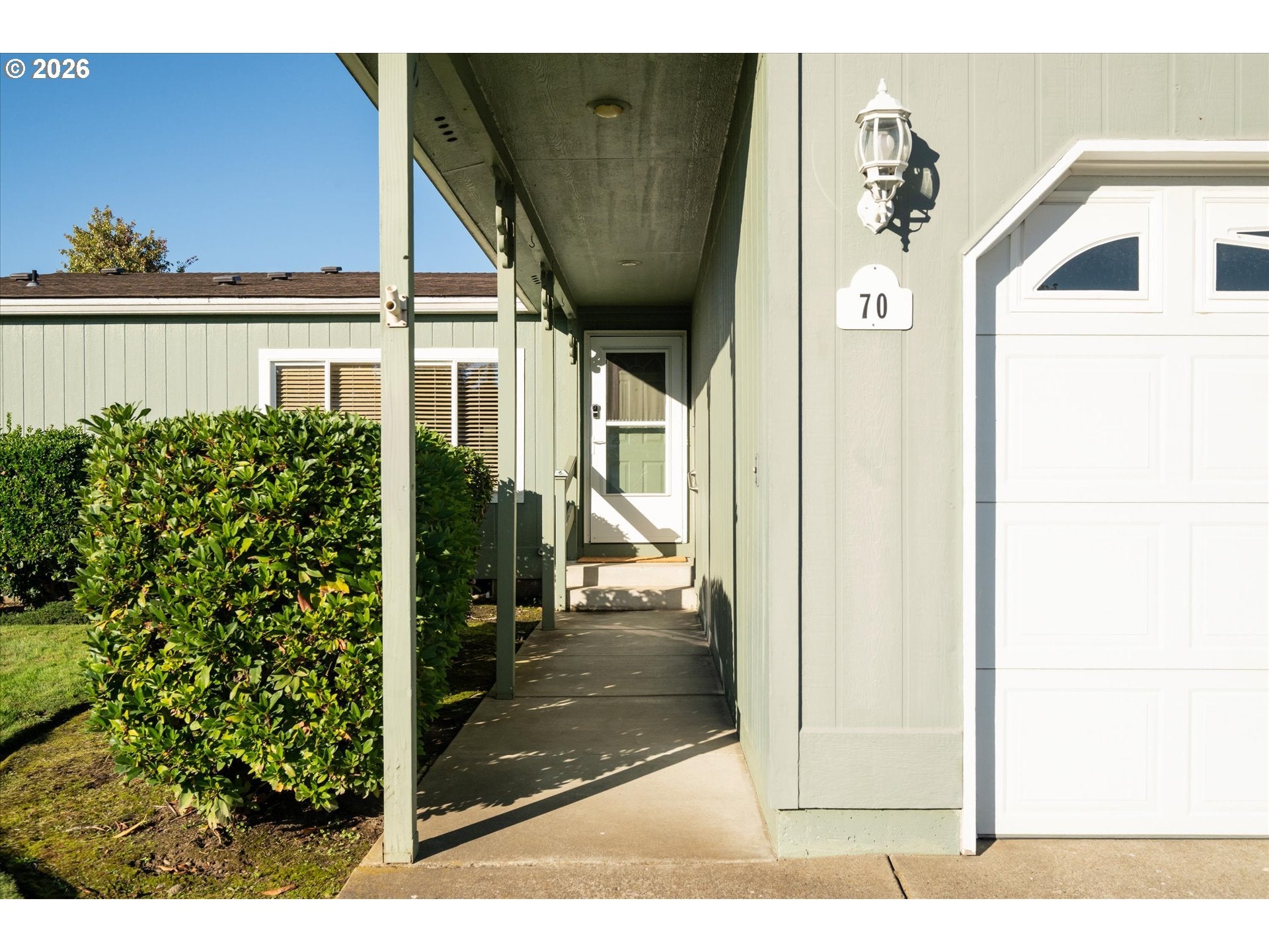 4055 ROYAL AVE 70
