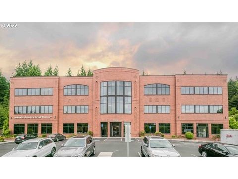 25030 SW PARKWAY AVE Wilsonville OR 97062