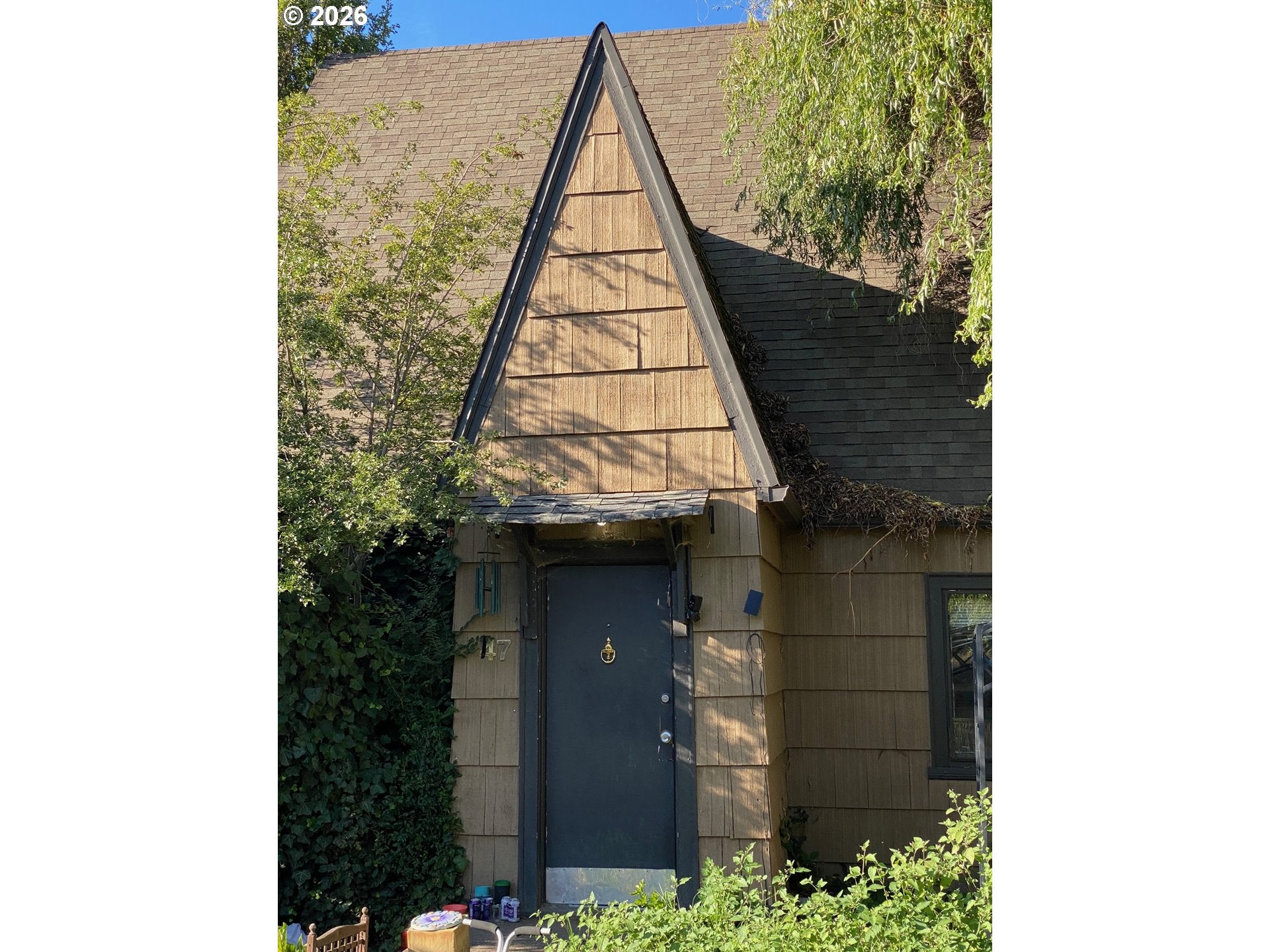 2493 PORTLAND ALY