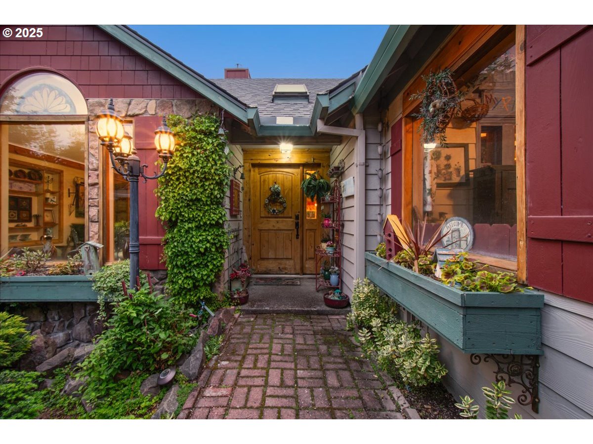 920 NW 115TH CIR