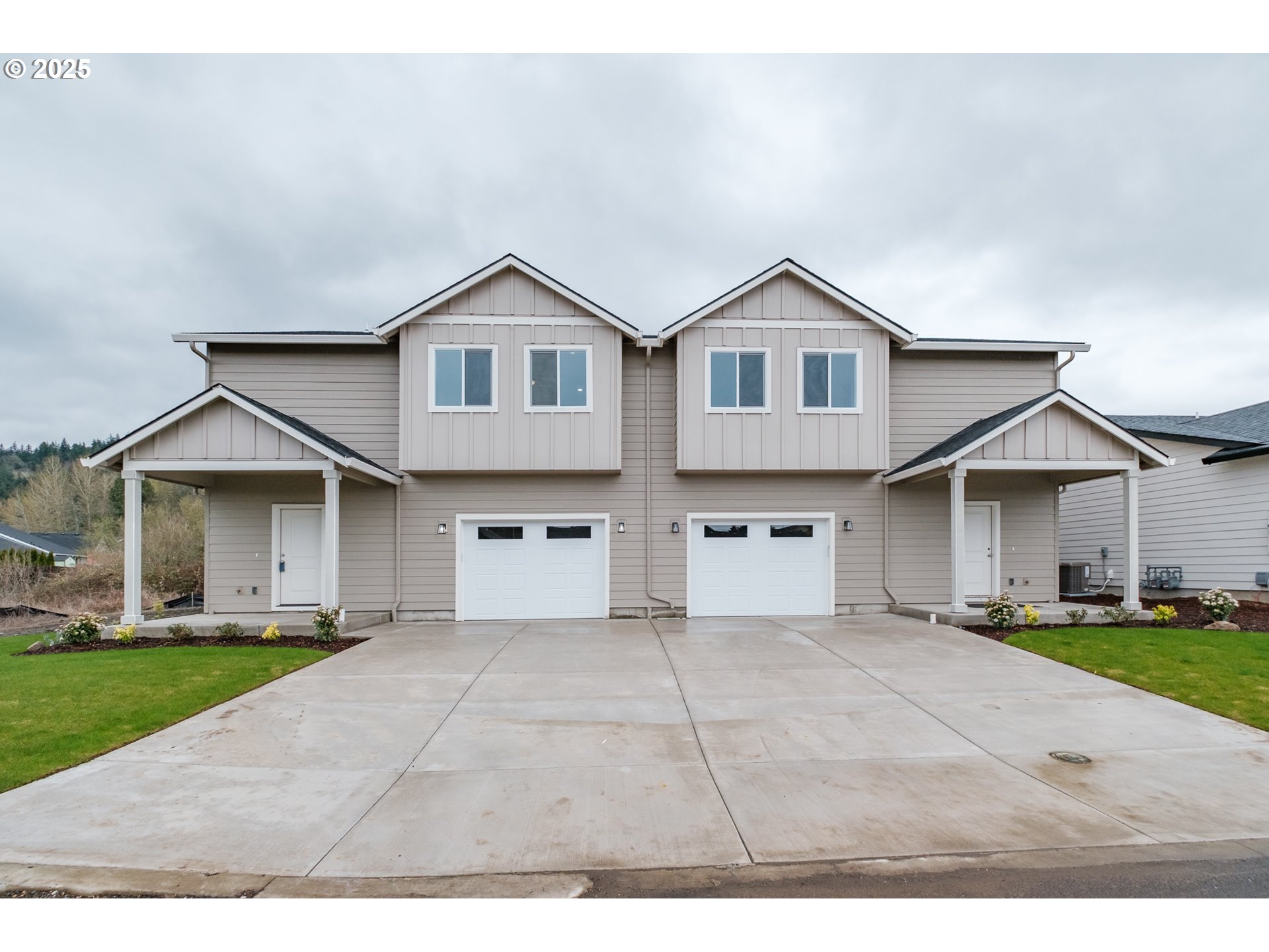 Lebanon, Oregon 97355, United States, 3 Bedrooms Bedrooms, ,3 BathroomsBathrooms,Residential,Active,77625