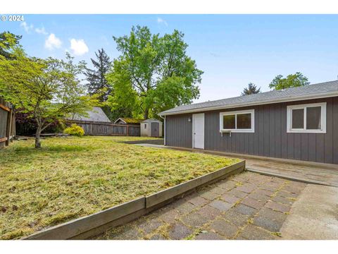 A home in Milwaukie