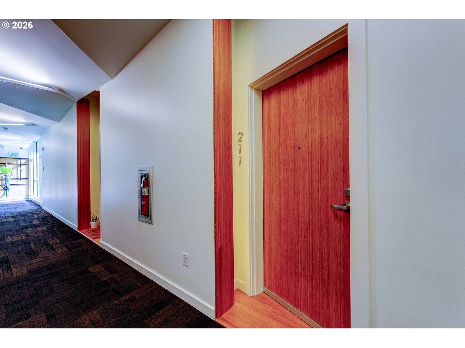 1455 N KILLINGSWORTH ST 211