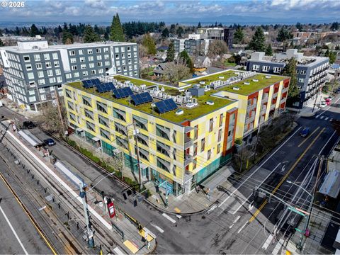 1455 N KILLINGSWORTH ST 211 Portland OR 97217