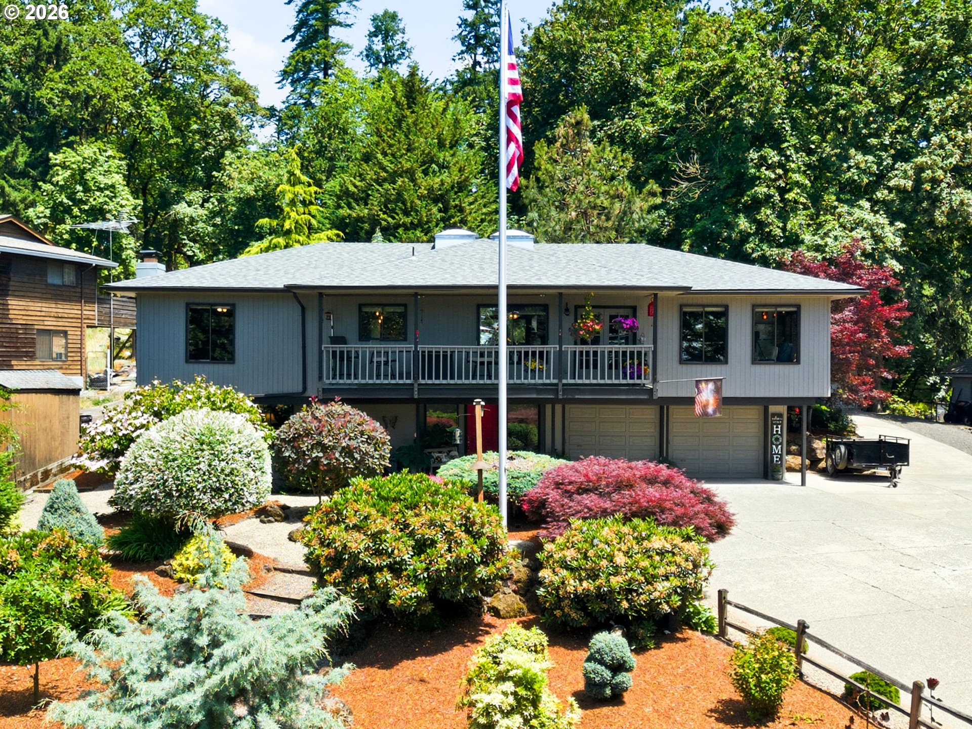 1245 LINNWOOD DR