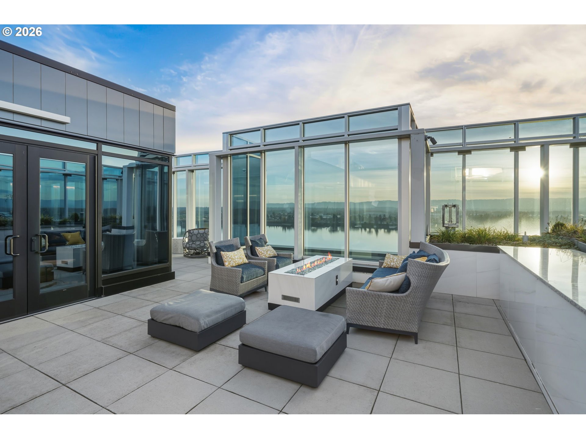 590 WATERFRONT WAY 703