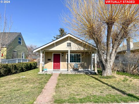 A home in Prineville