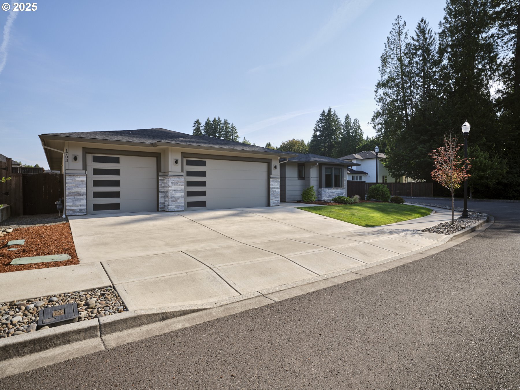 1703 SE 42ND WAY