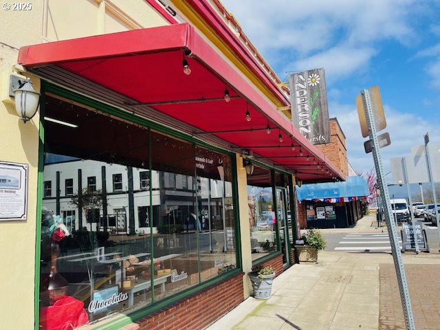 Tillamook, Oregon 97141, United States, ,Commercial,Active,126611