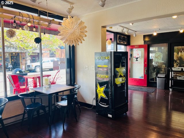 Tillamook, Oregon 97141, United States, ,Commercial,Active,126611