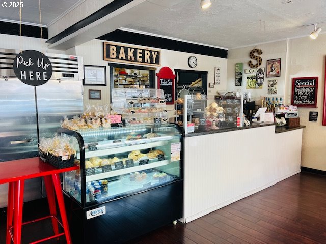 Tillamook, Oregon 97141, United States, ,Commercial,Active,126611