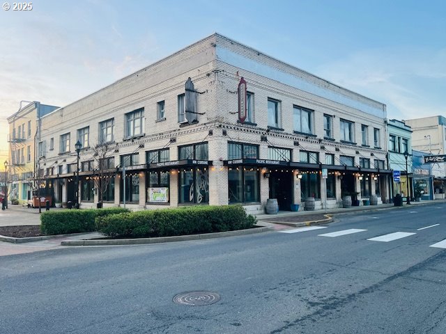 Tillamook, Oregon 97141, United States, ,Commercial,Active,126611