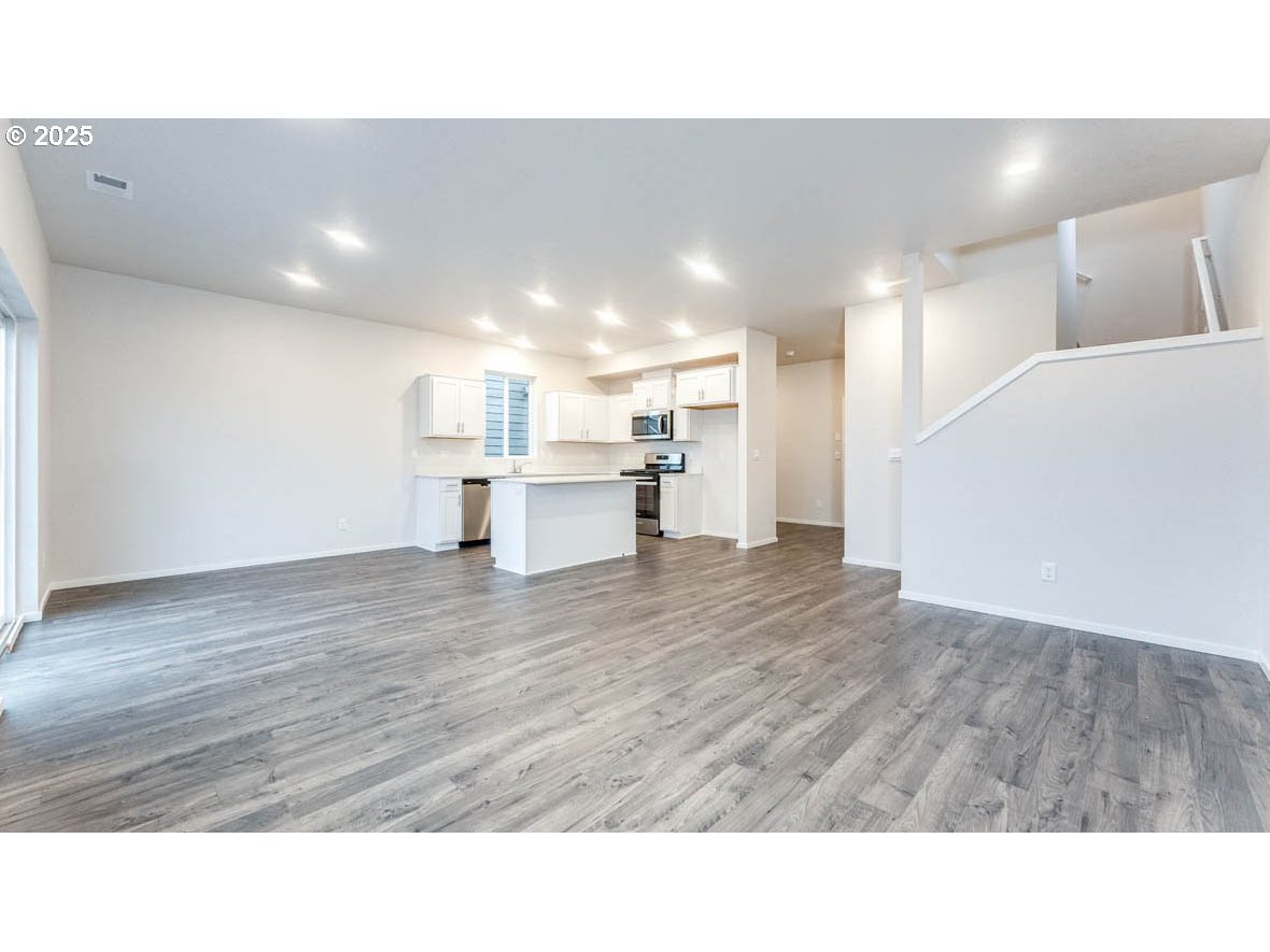 2799 U ST