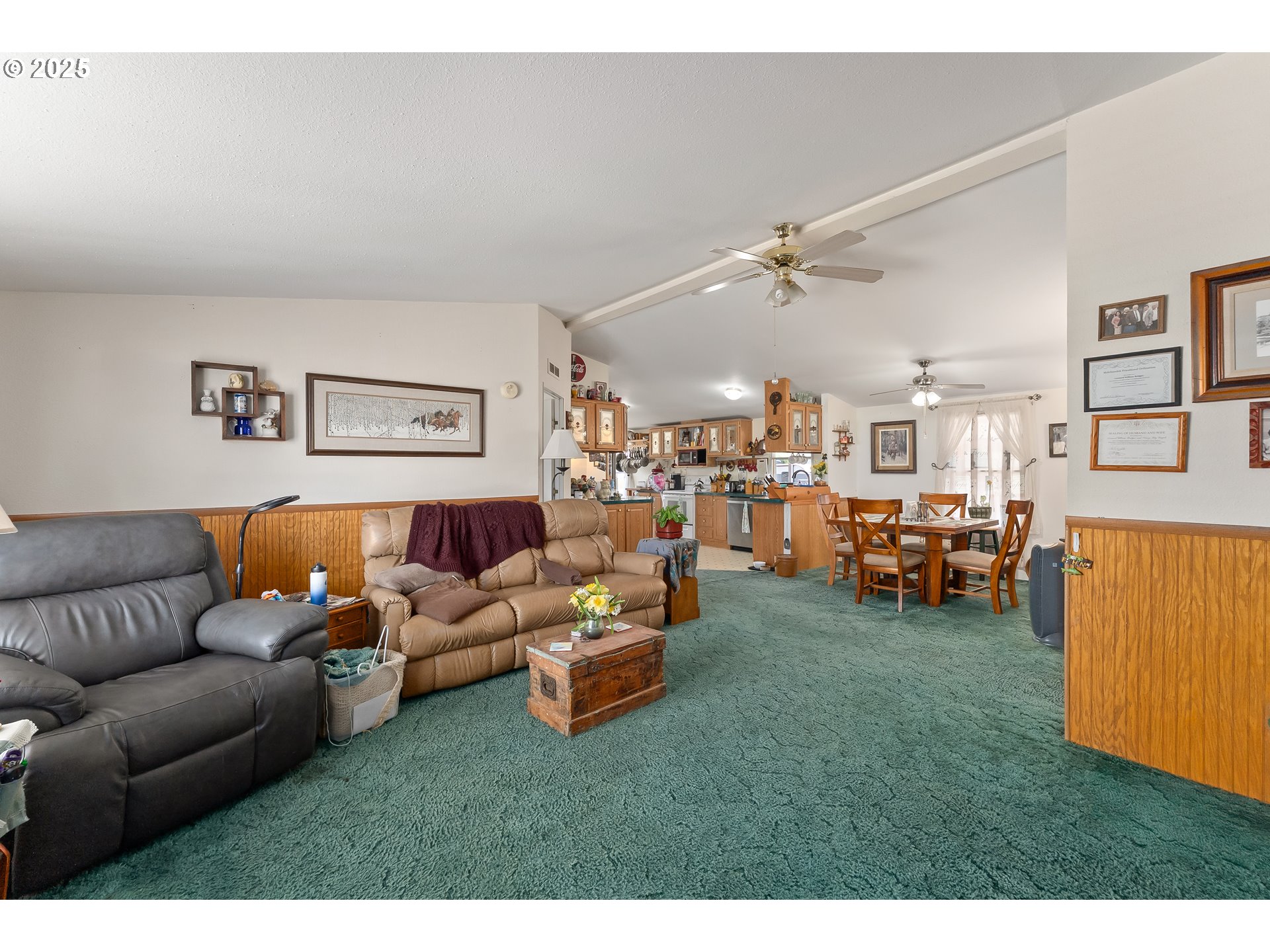 110 NW BROC DR