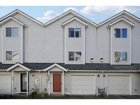 2327 SE LEE LN Portland OR 97233