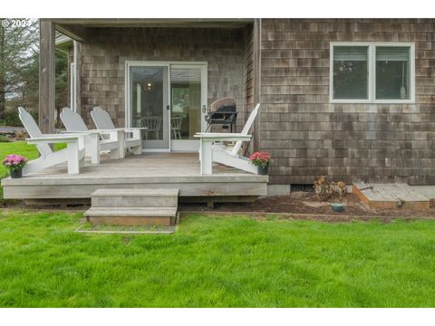 A home in Gearhart