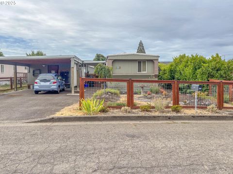 1113 NW PLATEAU DR Roseburg OR 97471