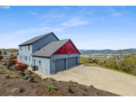 1548 NE ROCKY RIDGE DR Roseburg OR 97470