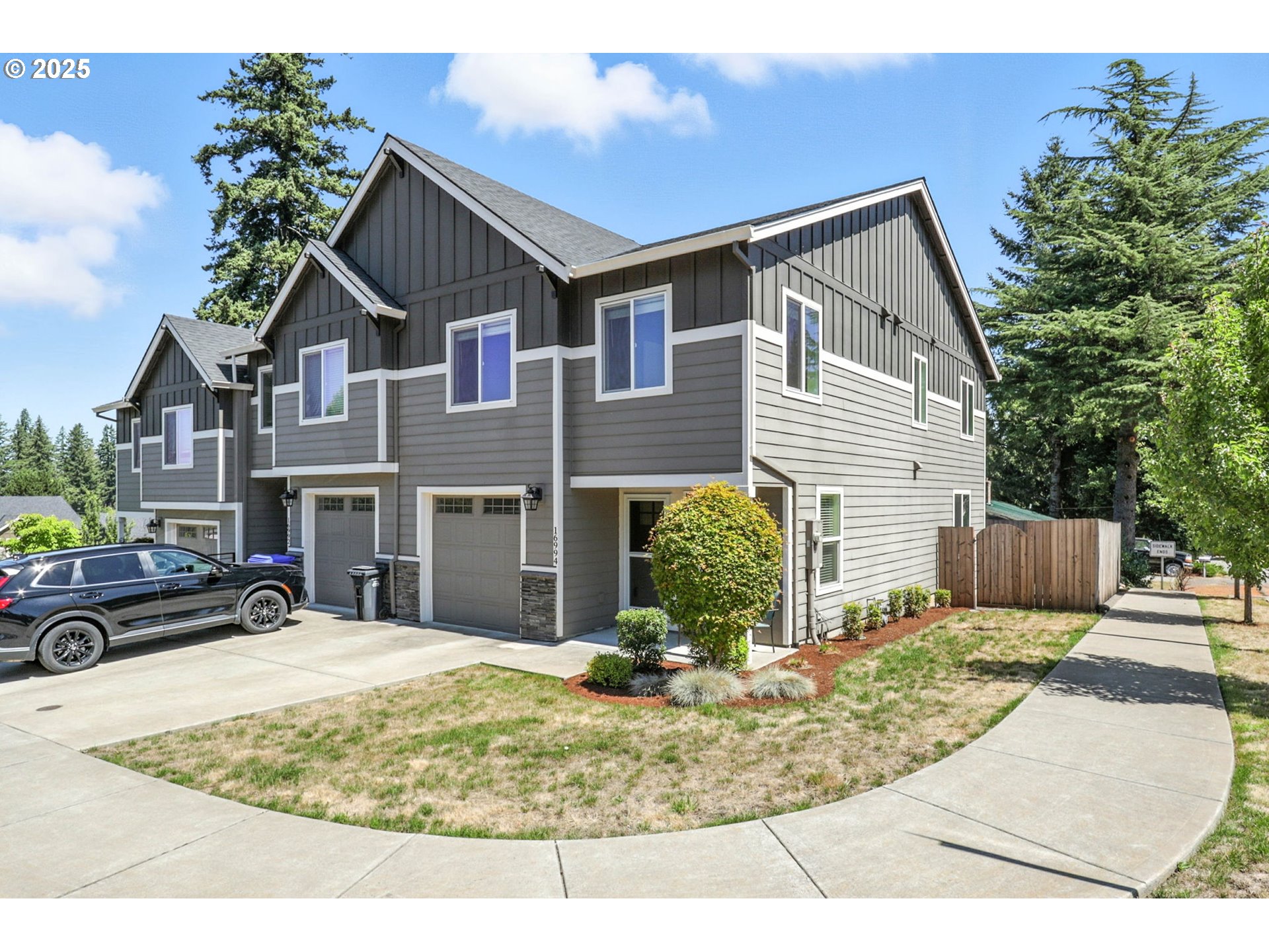 16994 UNIVERSITY AVE