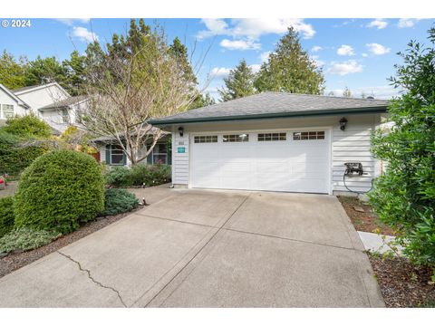 A home in Waldport