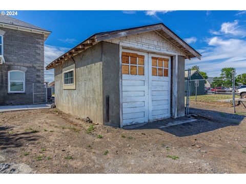 A home in Hermiston