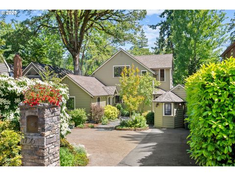 17367 CANAL CIR Lake Oswego OR 97035