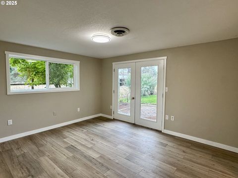 Tiny photo for 35929 Enterprise Rd, Creswell, OR 97426 (MLS # 771150647)