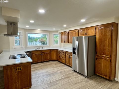 Tiny photo for 35929 Enterprise Rd, Creswell, OR 97426 (MLS # 771150647)