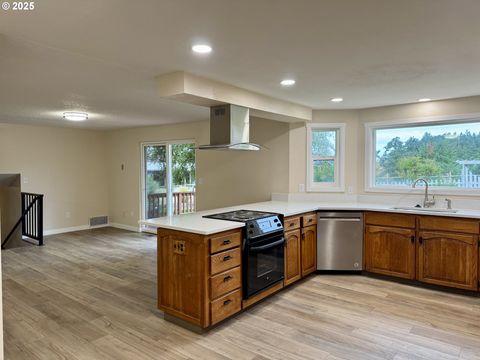 Tiny photo for 35929 Enterprise Rd, Creswell, OR 97426 (MLS # 771150647)