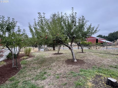 Tiny photo for 35929 Enterprise Rd, Creswell, OR 97426 (MLS # 771150647)