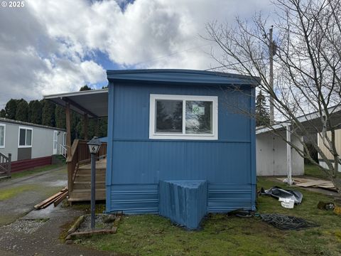 13045 SE Stark St Unit 6, Portland, OR 97233 - #: 799430710