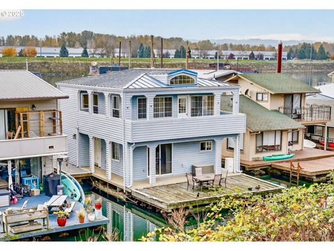 1915 N Jantzen AVE Portland OR 97217