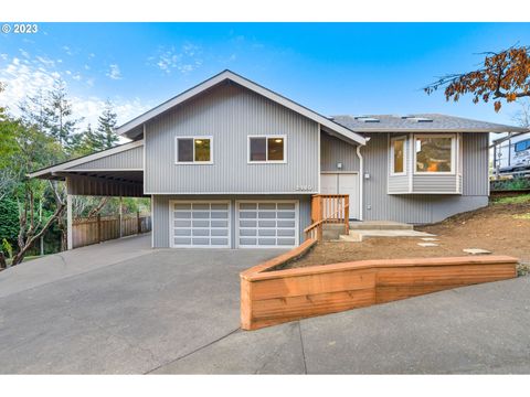 2460 STEPHANIE LN North Bend OR 97459