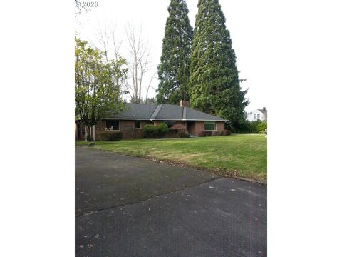 2701 NE 102nd Ave, Portland, OR 97220 - #: 405285743