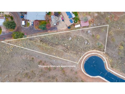 Photo of 2448 NE Compass Ct #TL600, Prineville, OR 97754 (MLS # 352497827)