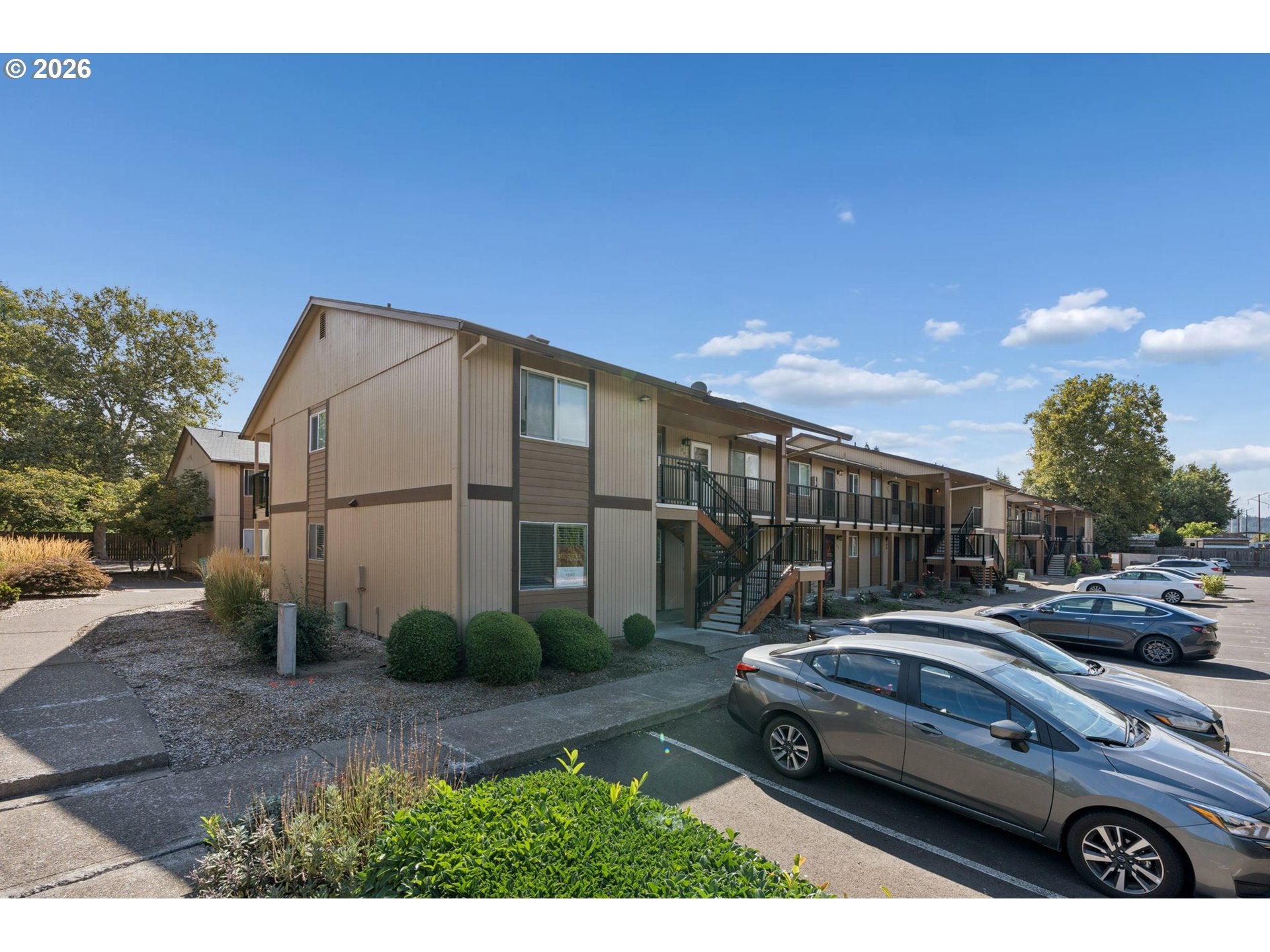 3404 19TH AVE 201