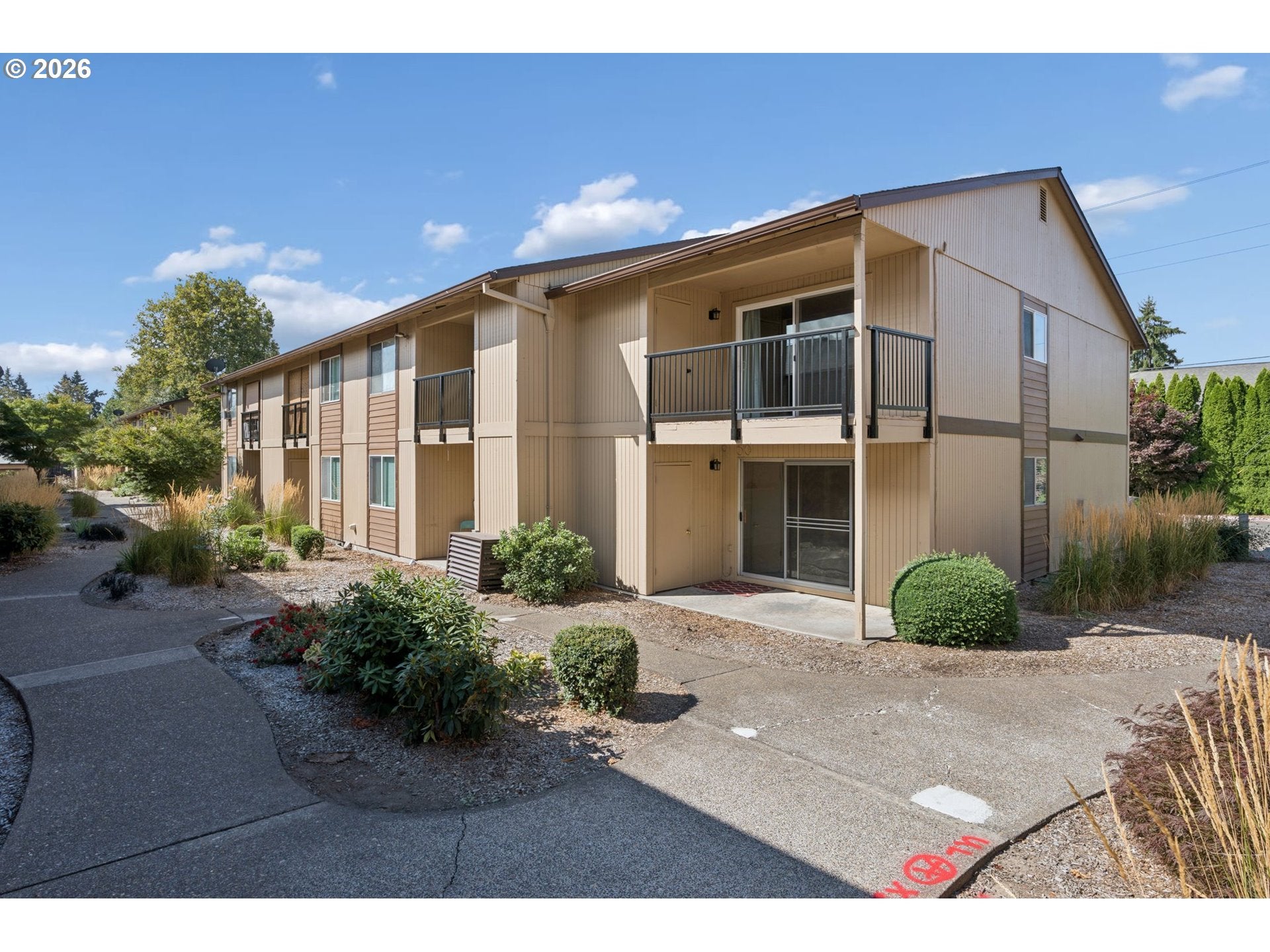 3404 19TH AVE 201
